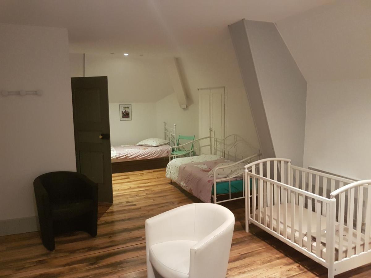 Le Betrot Bed and Breakfast Estissac Exteriör bild