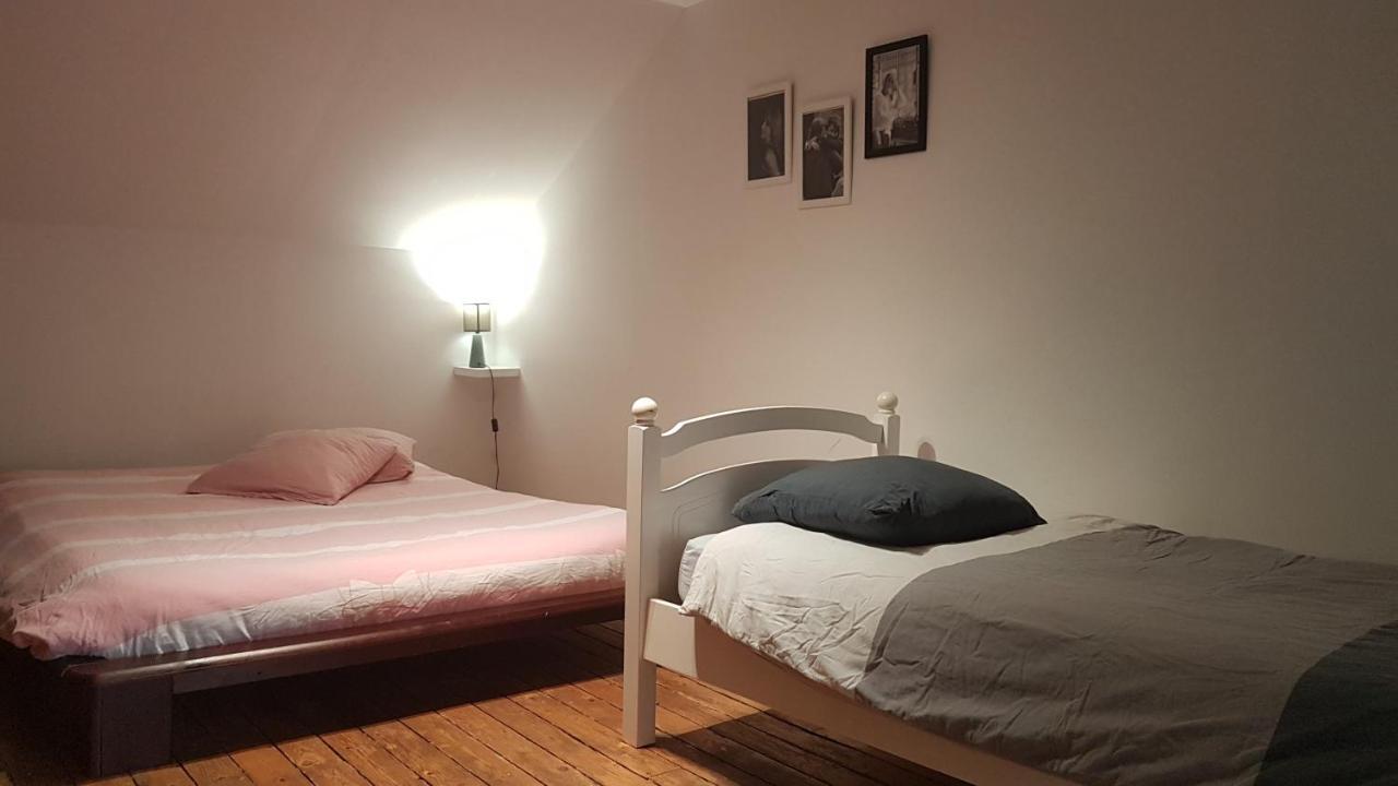 Le Betrot Bed and Breakfast Estissac Exteriör bild